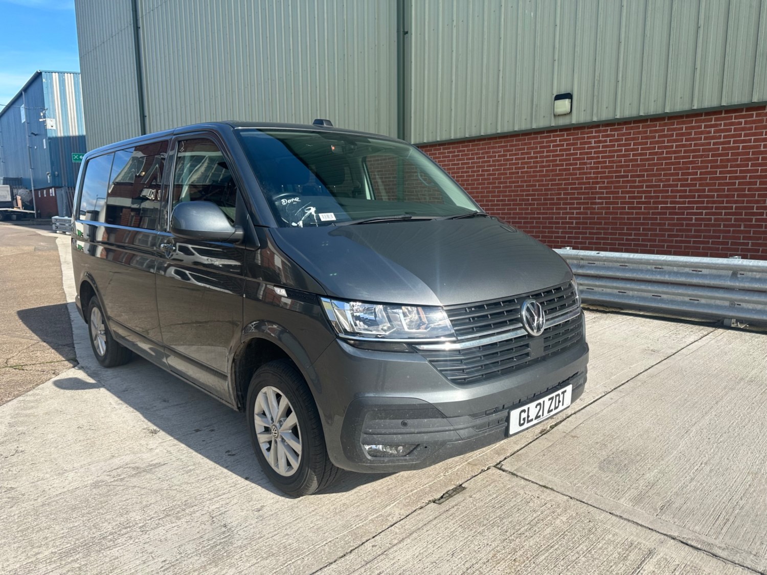 Volkswagen Transporter Listing Image