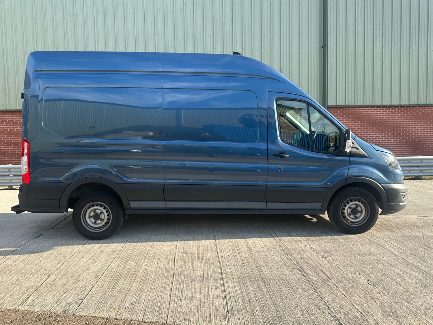 Ford Transit Listing Image