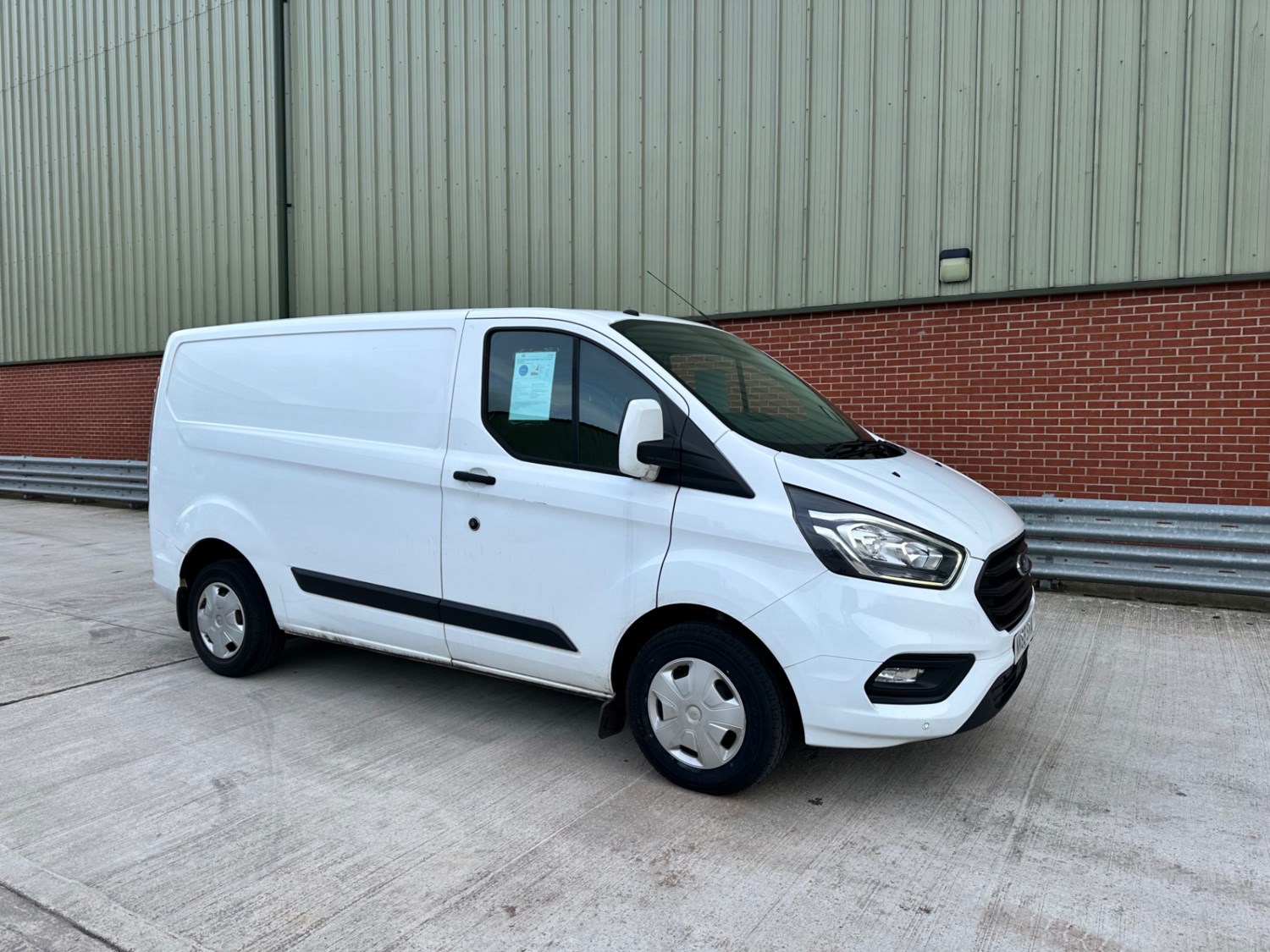 Ford Transit Custom Listing Image