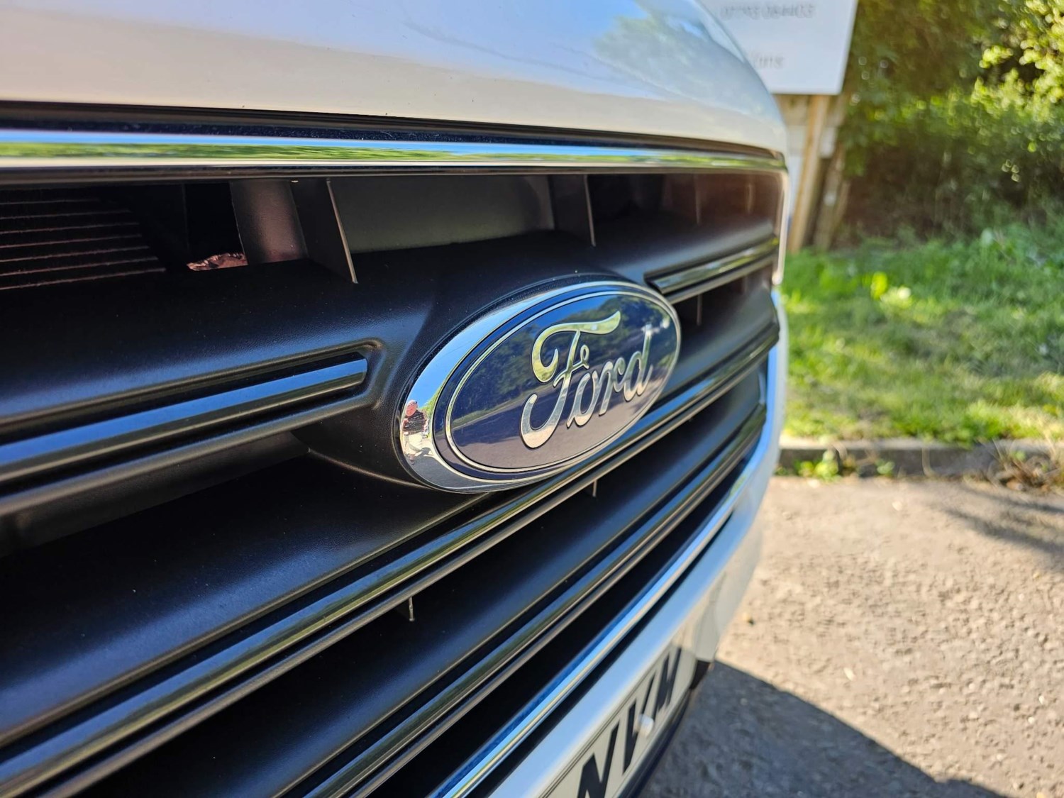 Ford Transit Custom Listing Image