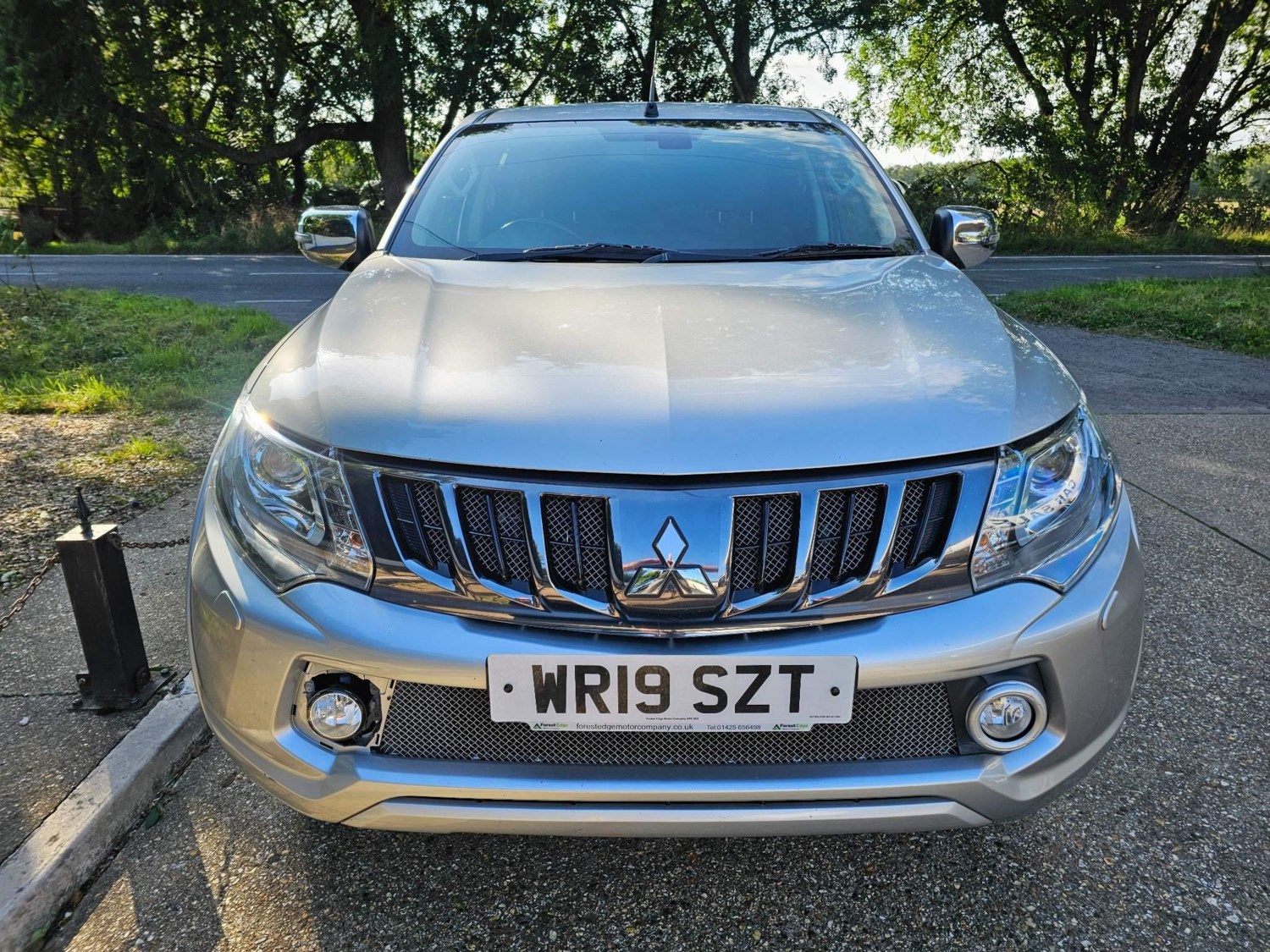 Mitsubishi L200 Listing Image