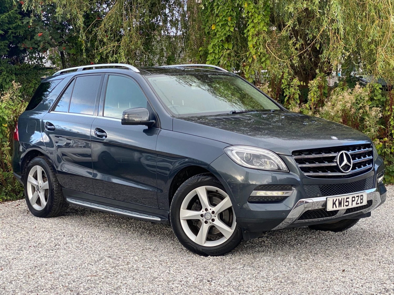 Mercedes-Benz M-Class Listing Image