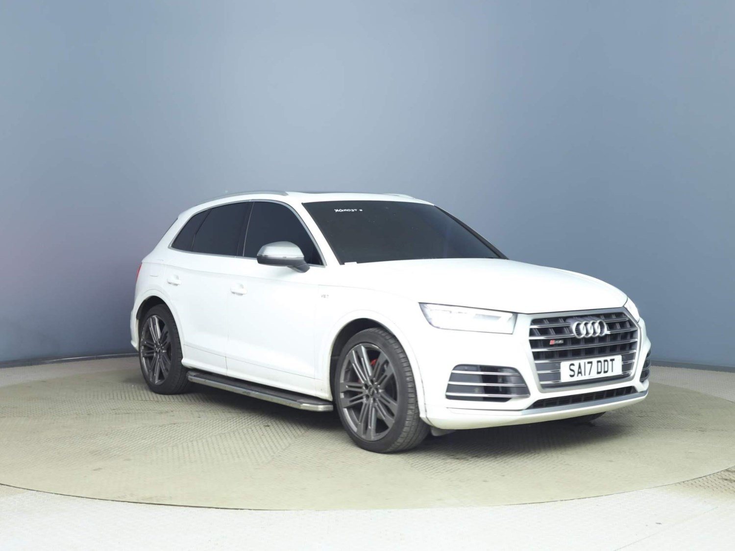 Audi Q5 Listing Image