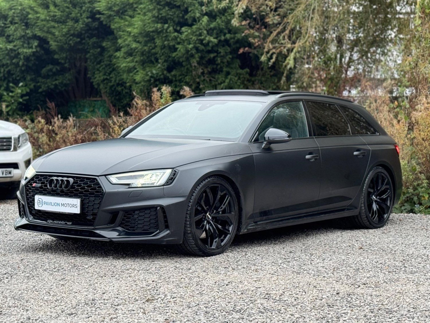 Audi RS4 Listing Image