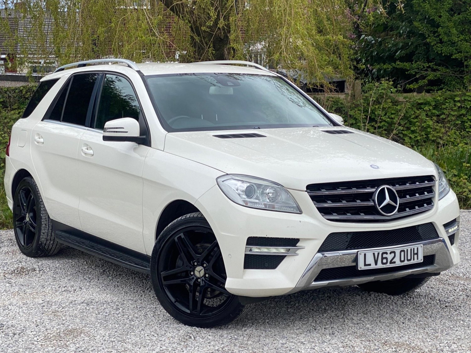 Mercedes-Benz M-Class Listing Image