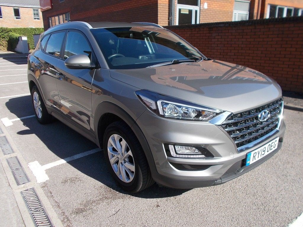 Hyundai TUCSON Listing Image