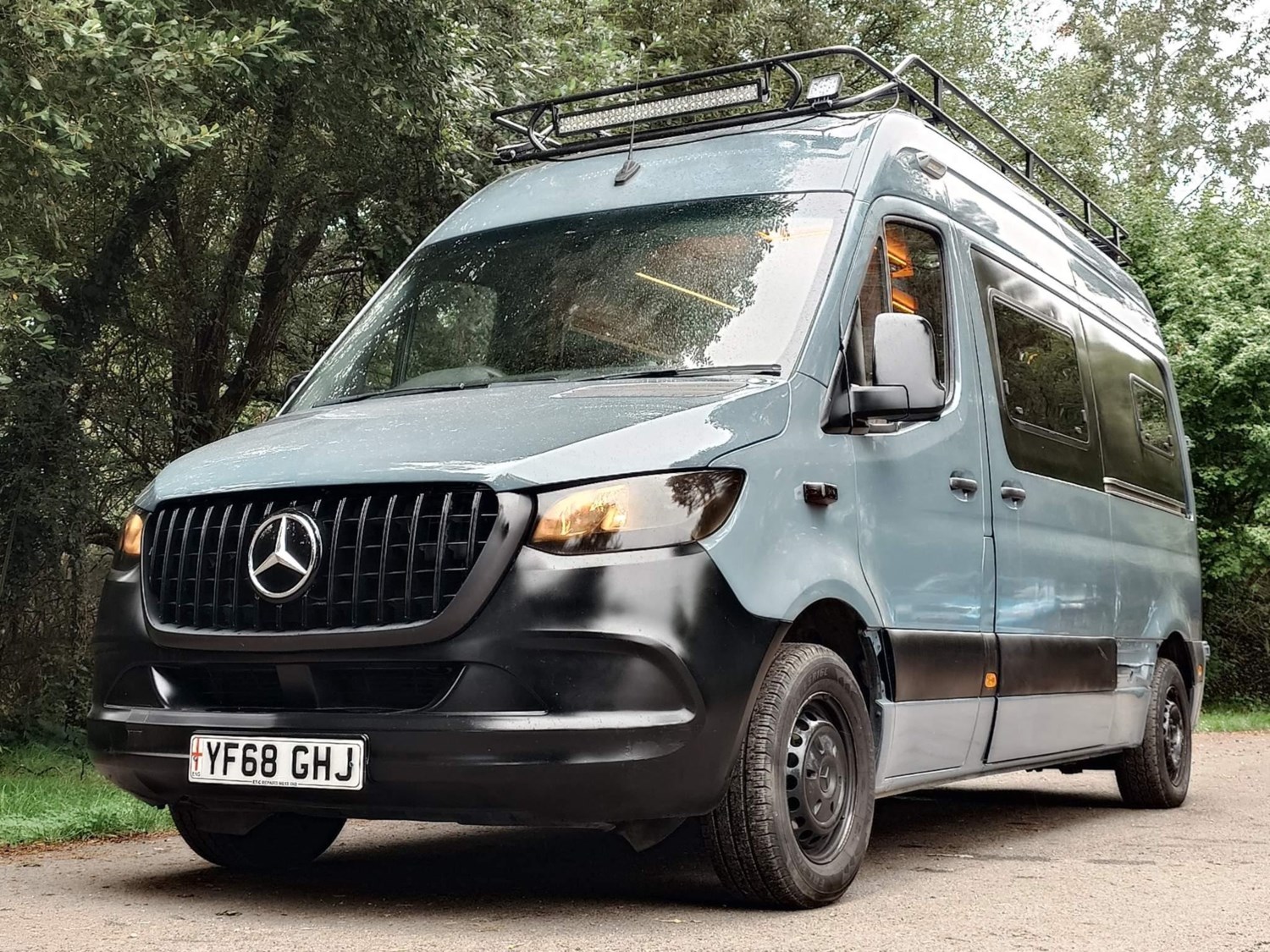 Mercedes-Benz Sprinter Listing Image