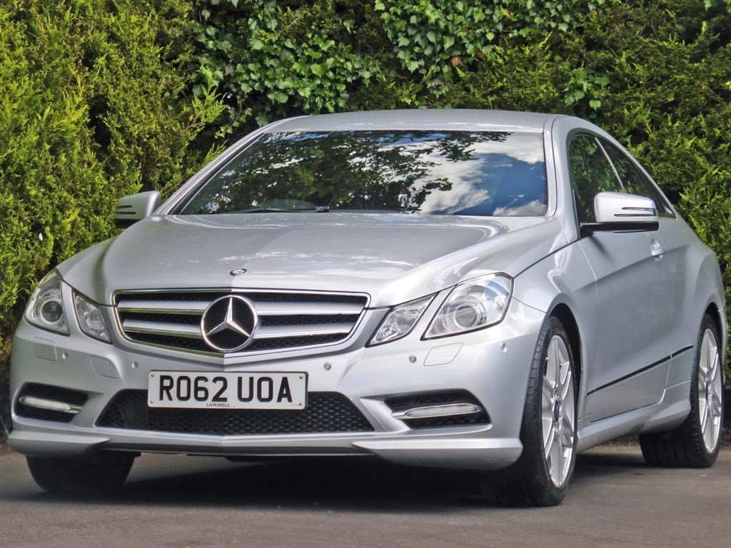 Mercedes-Benz E-Class Listing Image