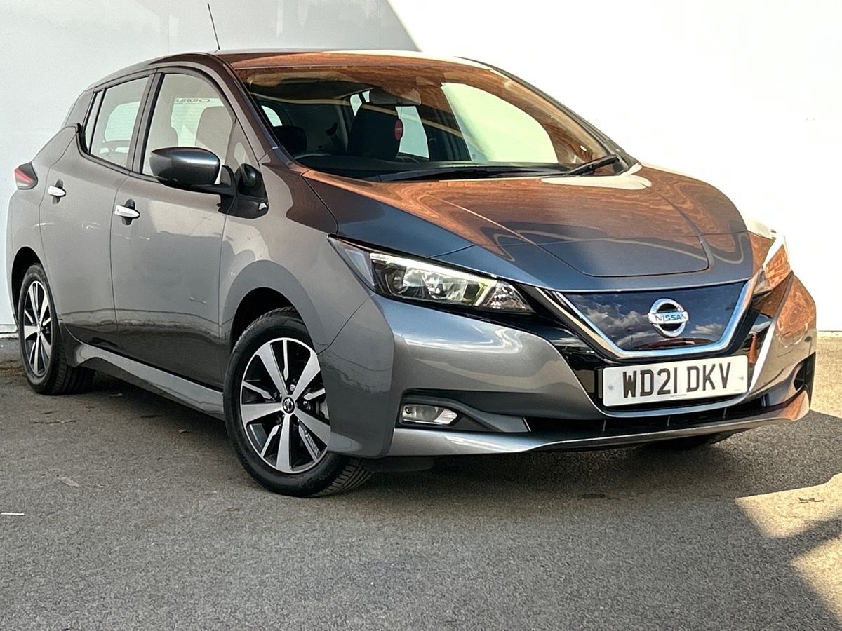 Nissan Leaf Listing Image