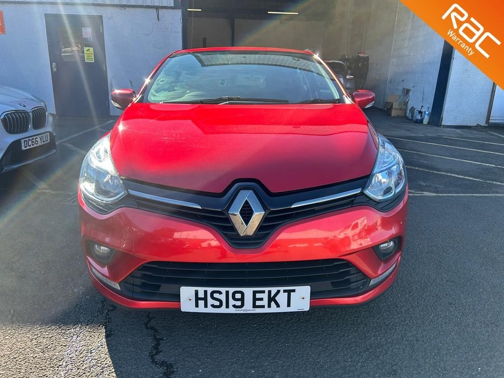 Renault Clio Listing Image