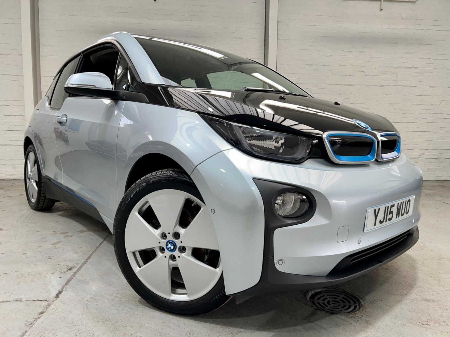 BMW i3 Listing Image