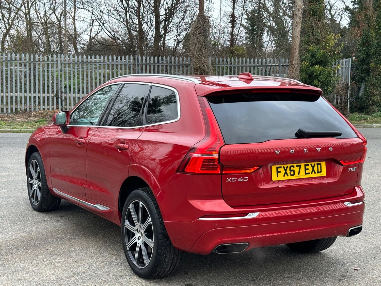 Volvo XC60 Listing Image