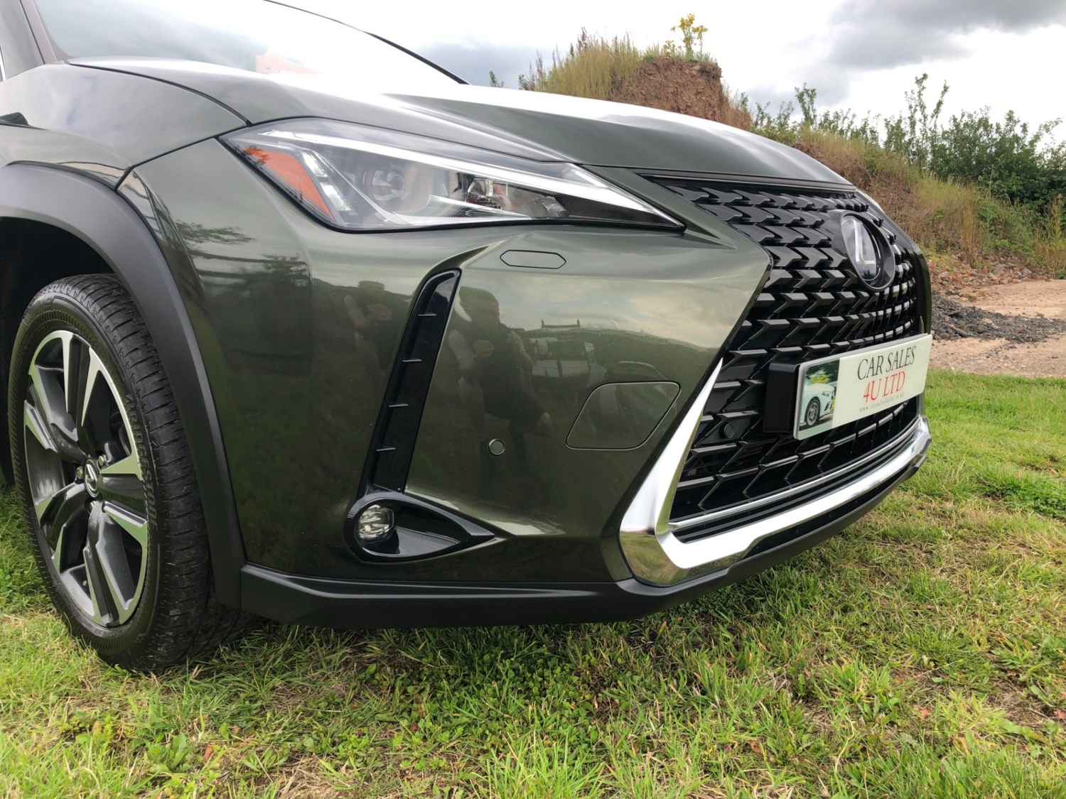 Lexus UX Listing Image