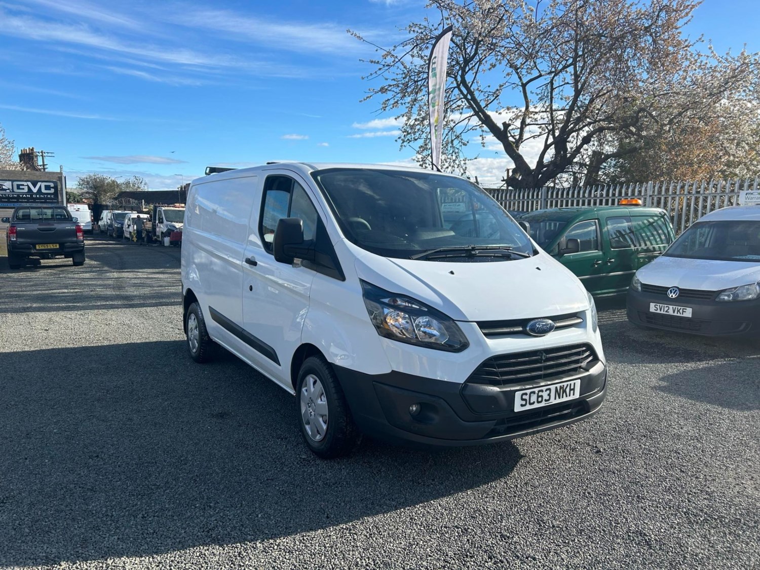 Ford Transit Custom Listing Image