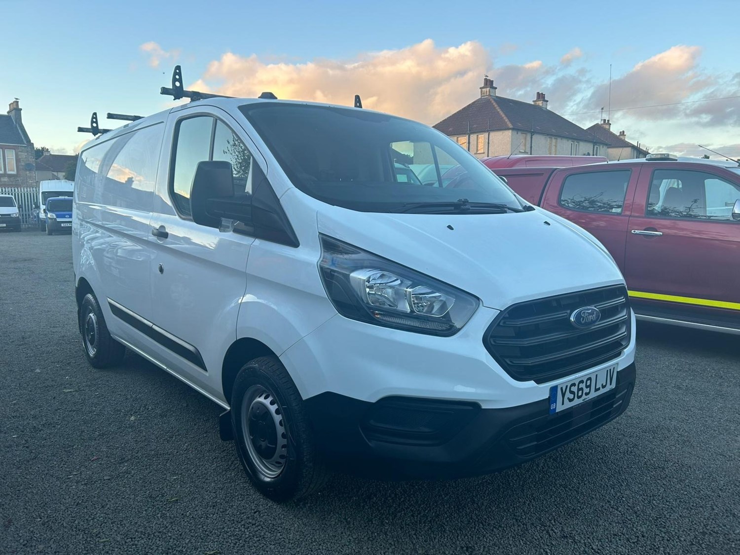 Ford Transit Custom Listing Image