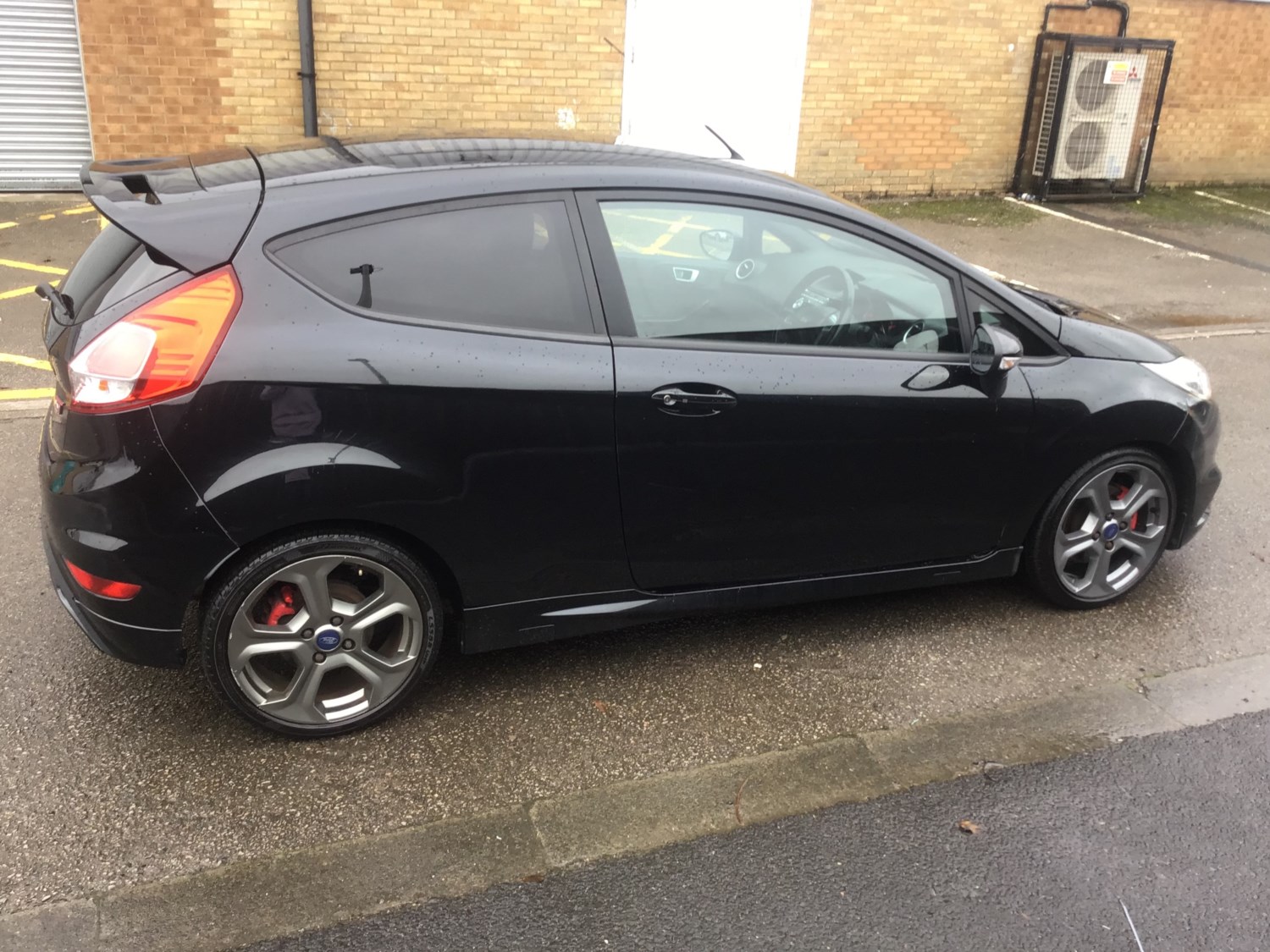 Ford Fiesta Listing Image