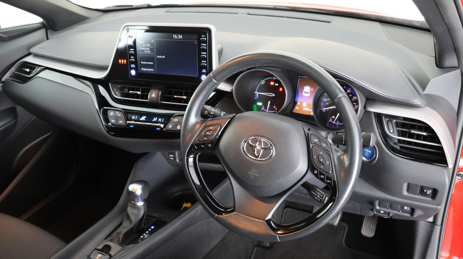 Toyota C-HR Listing Image