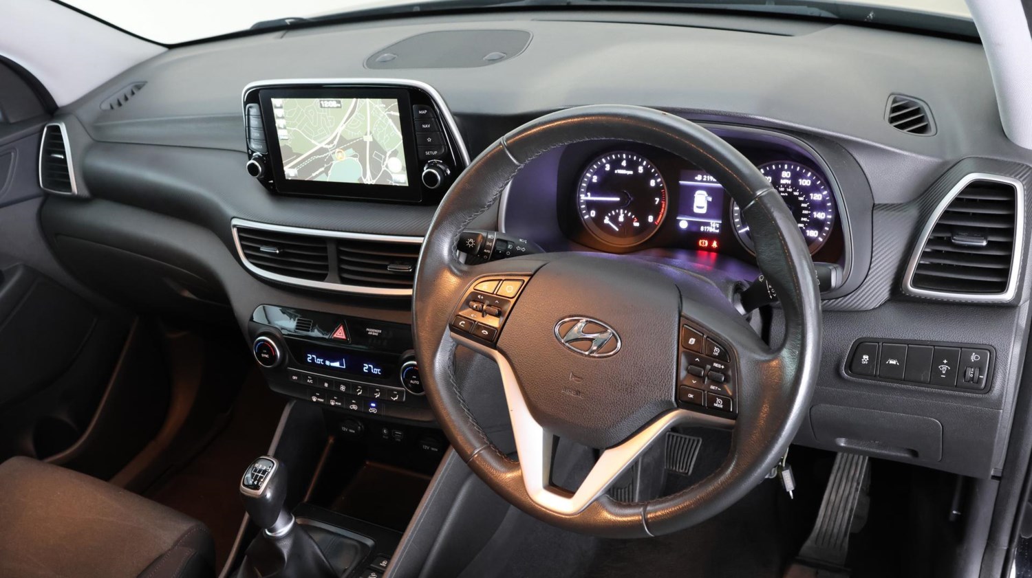 Hyundai TUCSON Listing Image