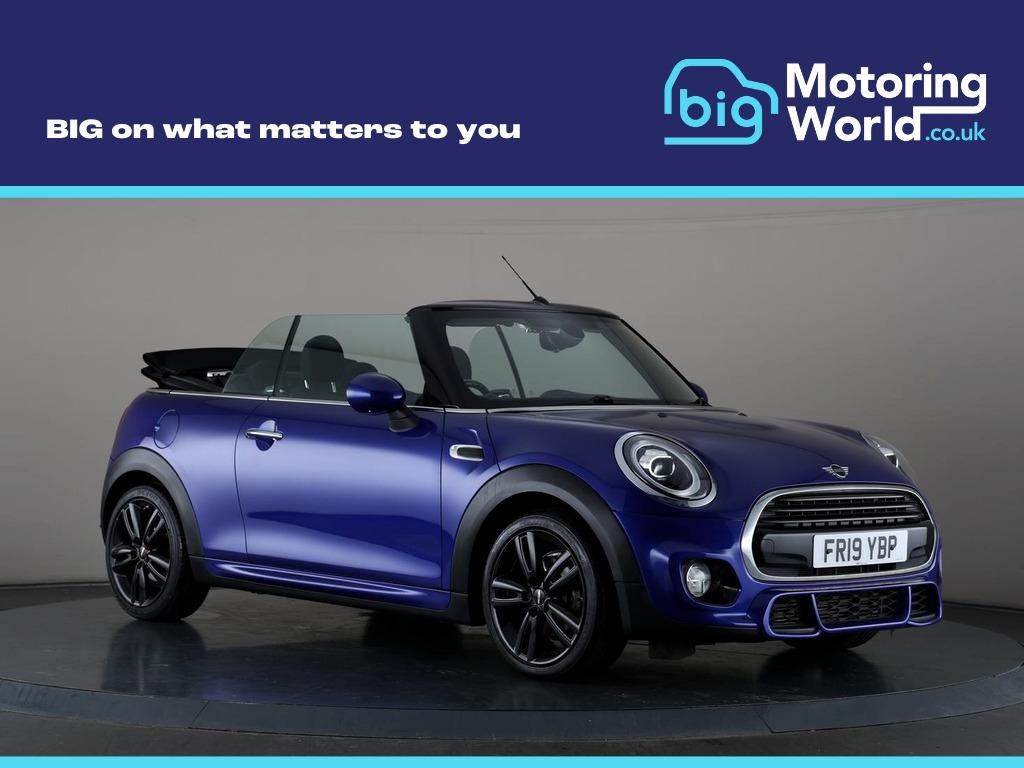 MINI Convertible Listing Image