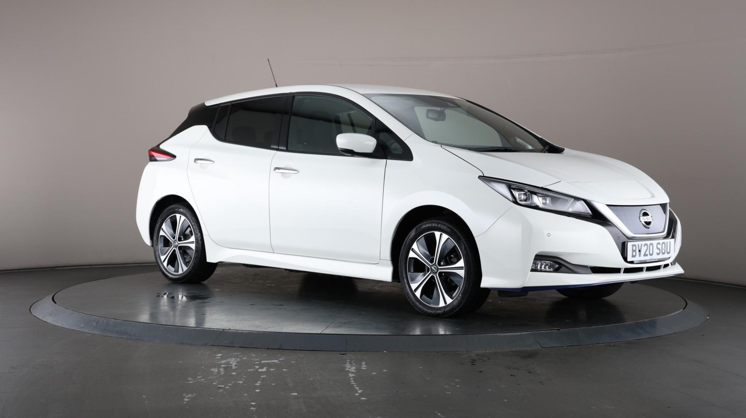 Nissan Leaf Listing Image