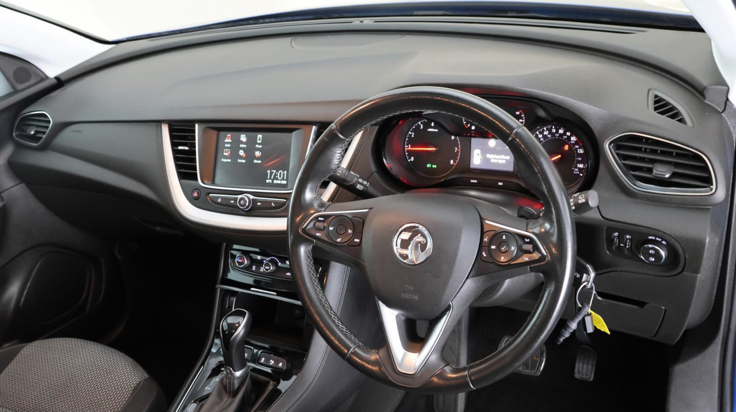 Vauxhall Grandland X Listing Image