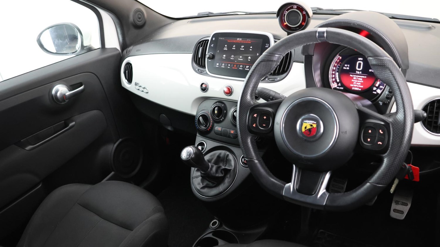 Abarth 595 Listing Image