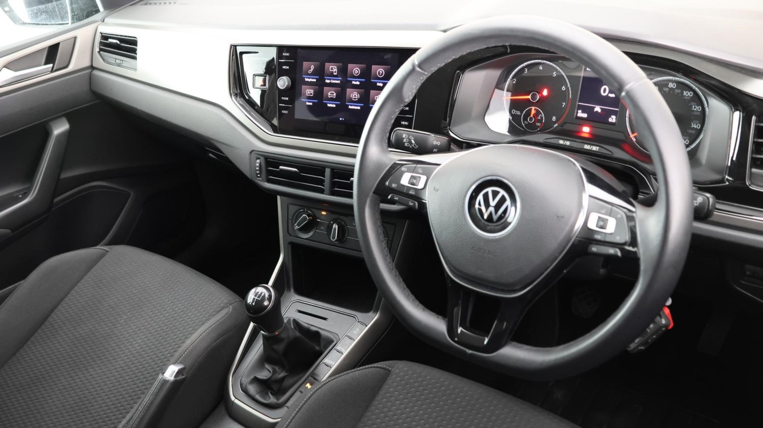 Volkswagen Polo Listing Image