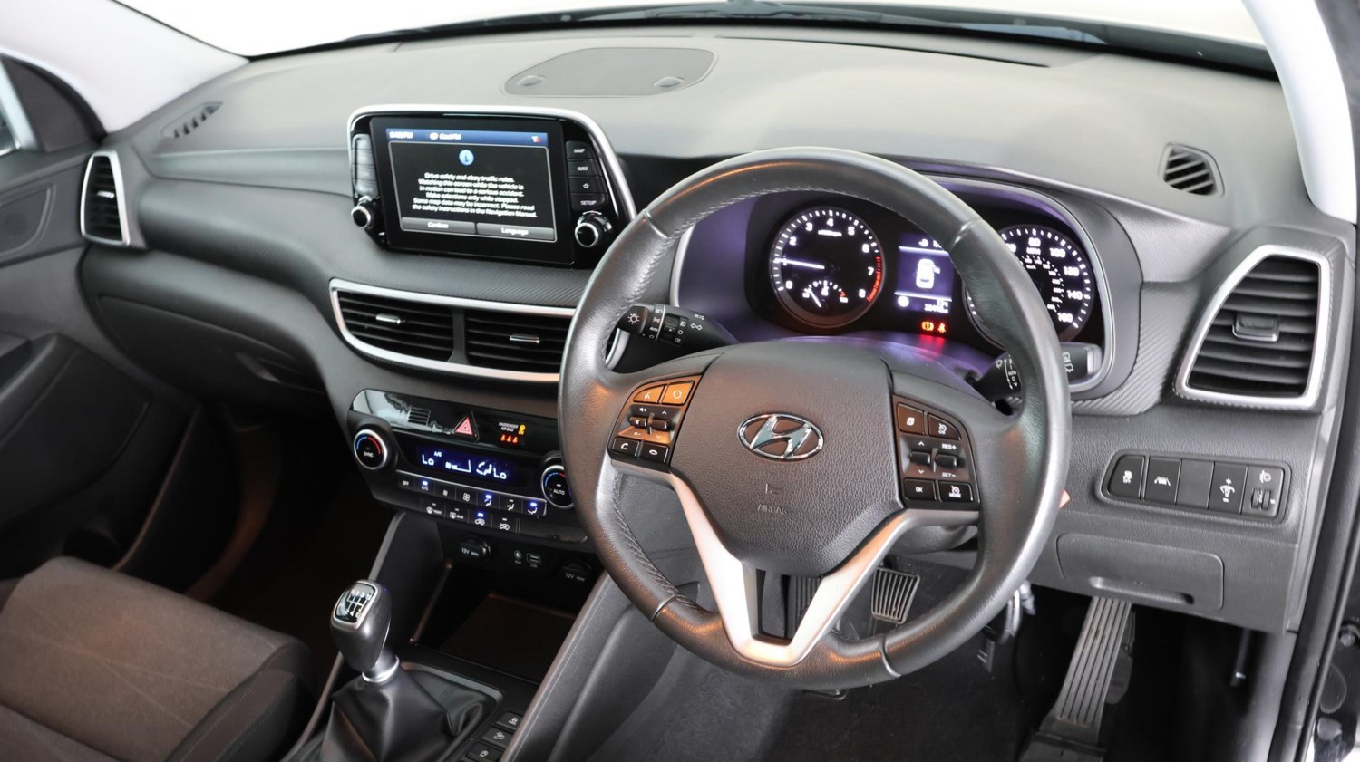 Hyundai TUCSON Listing Image