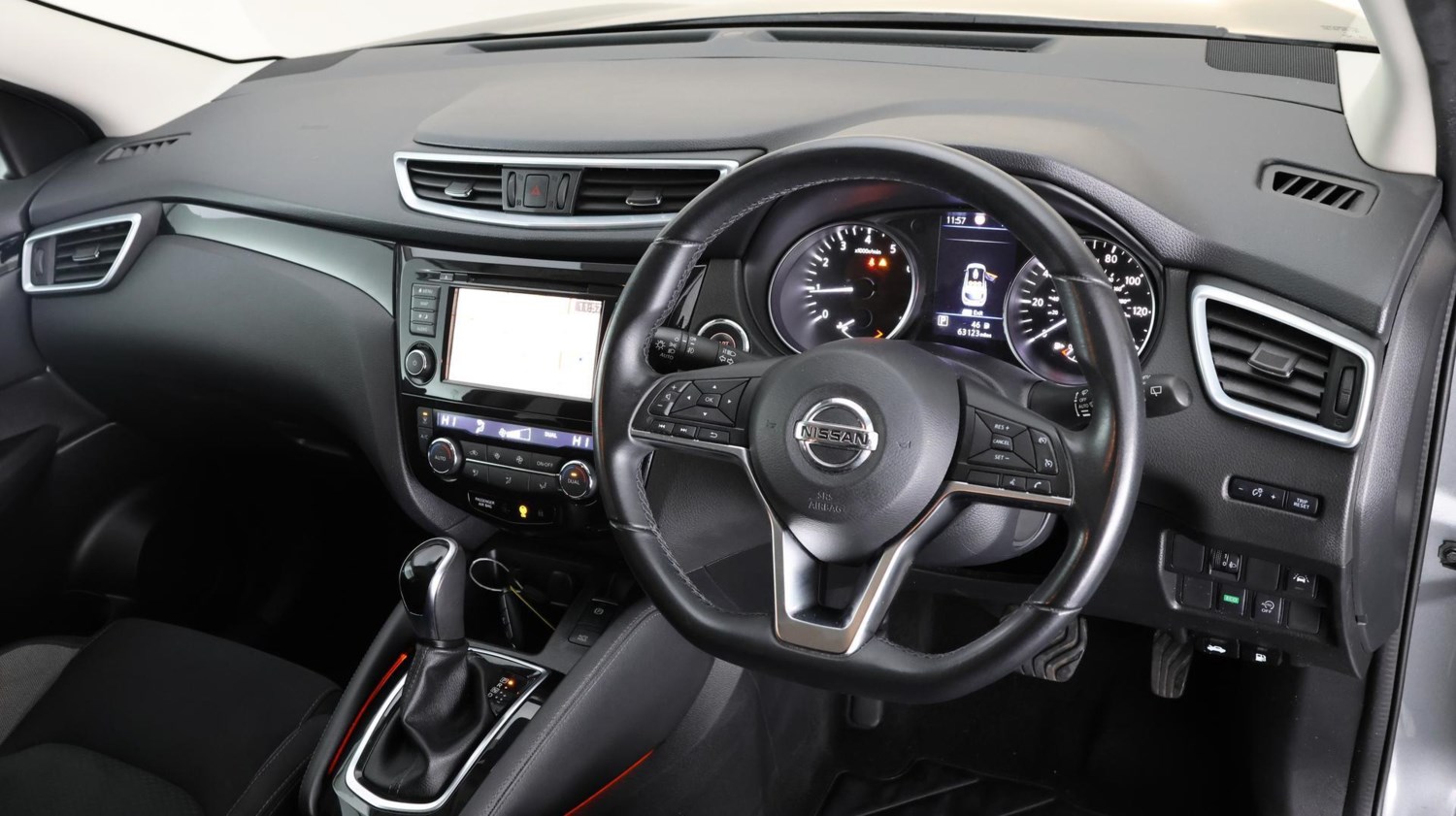 Nissan Qashqai Listing Image