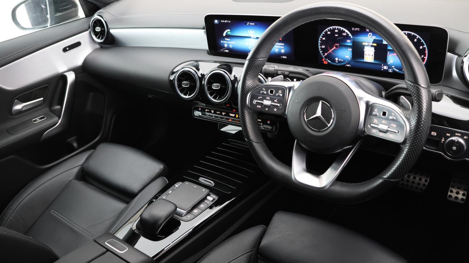 Mercedes-Benz CLA Listing Image