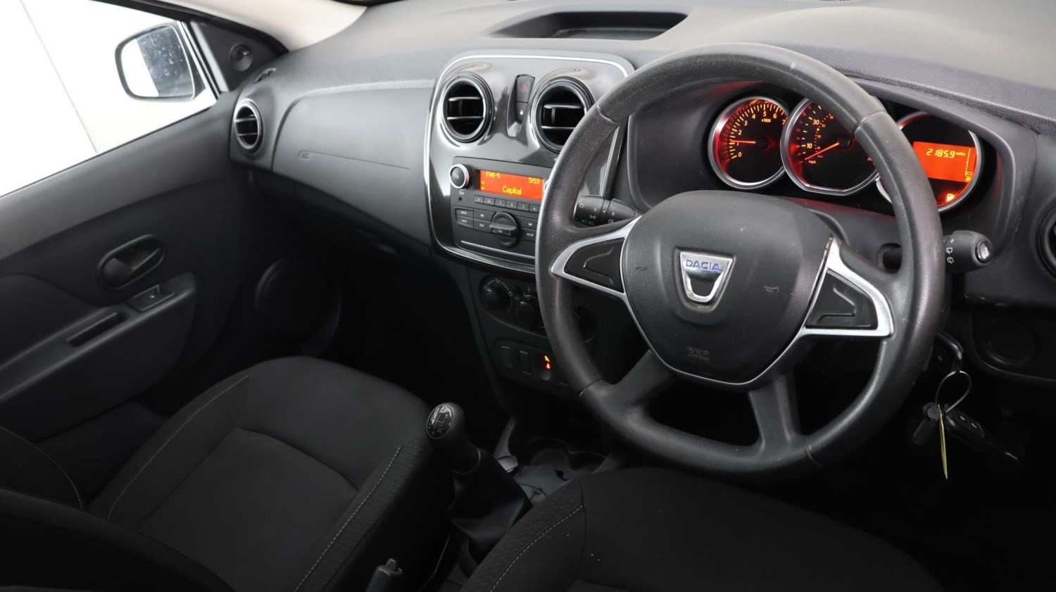 Dacia Sandero Listing Image