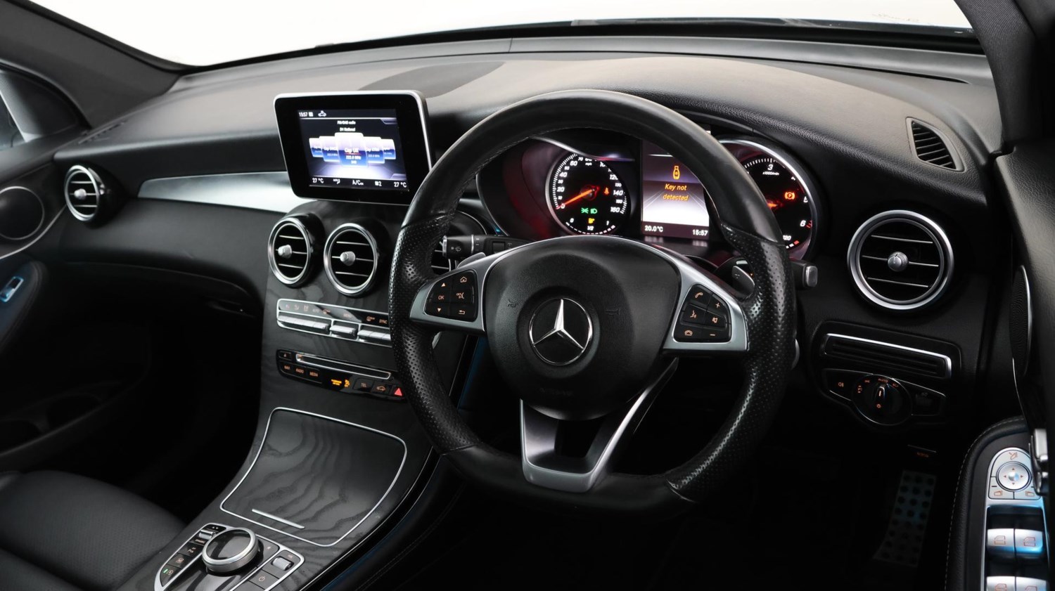 Mercedes-Benz GLC Listing Image