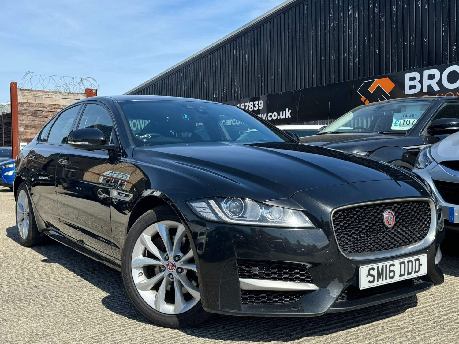 Jaguar XF Listing Image