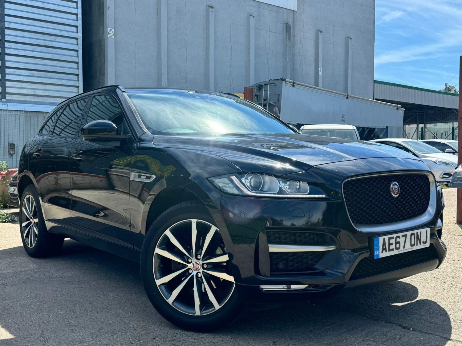 Jaguar F-PACE Listing Image