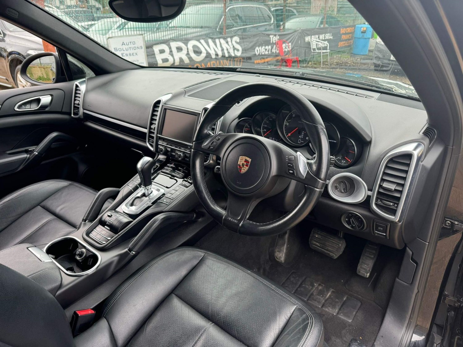 Porsche Cayenne Listing Image