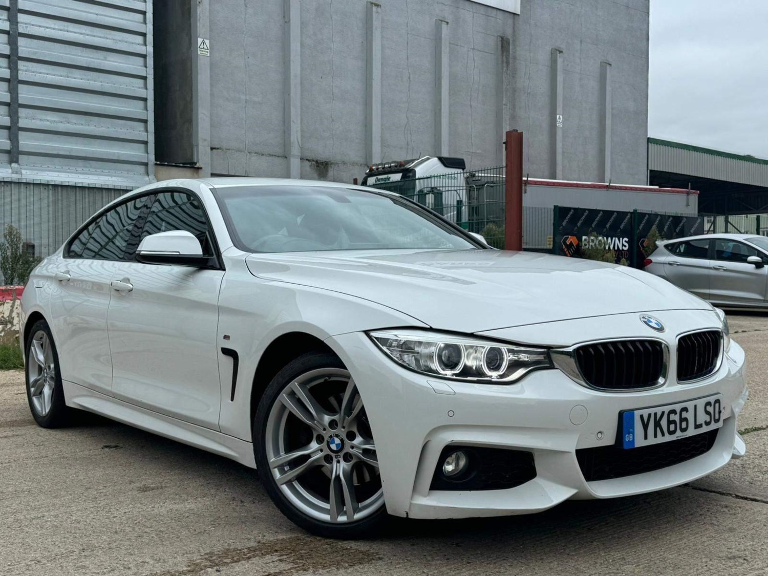 BMW 4 Series Listing Image