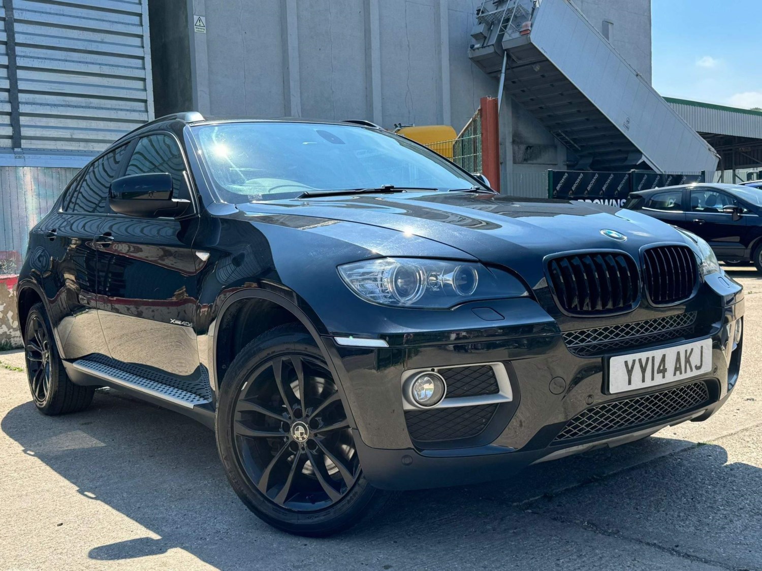 BMW X6 Listing Image