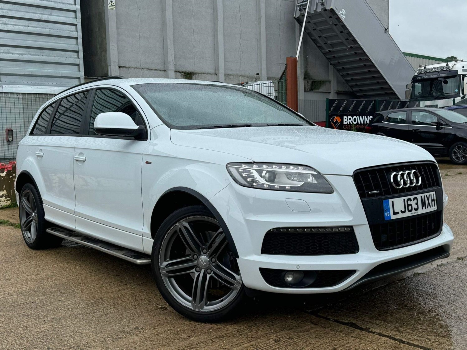 Audi Q7 Listing Image