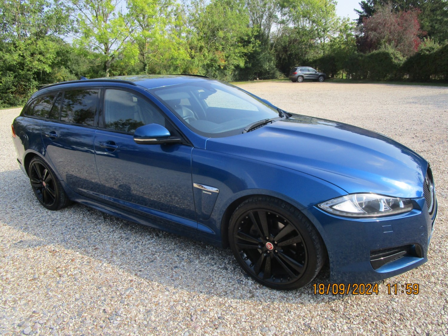 Jaguar XF Listing Image