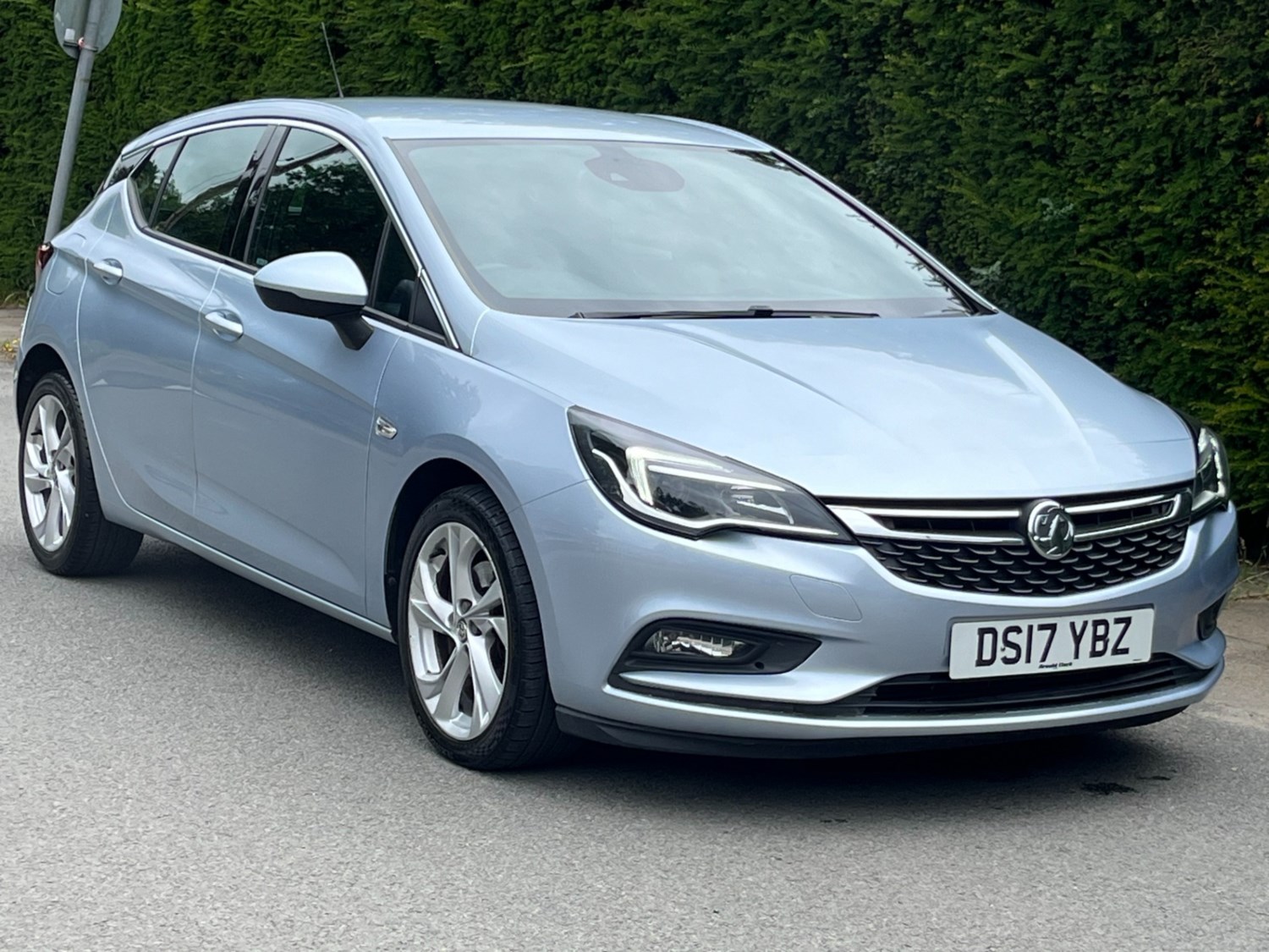 Vauxhall Astra Listing Image