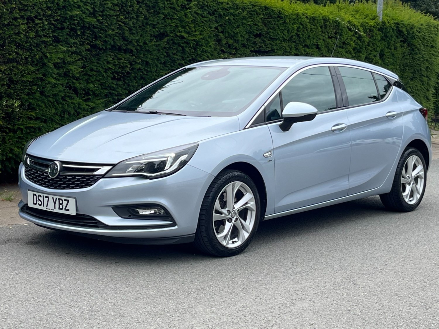 Vauxhall Astra Listing Image