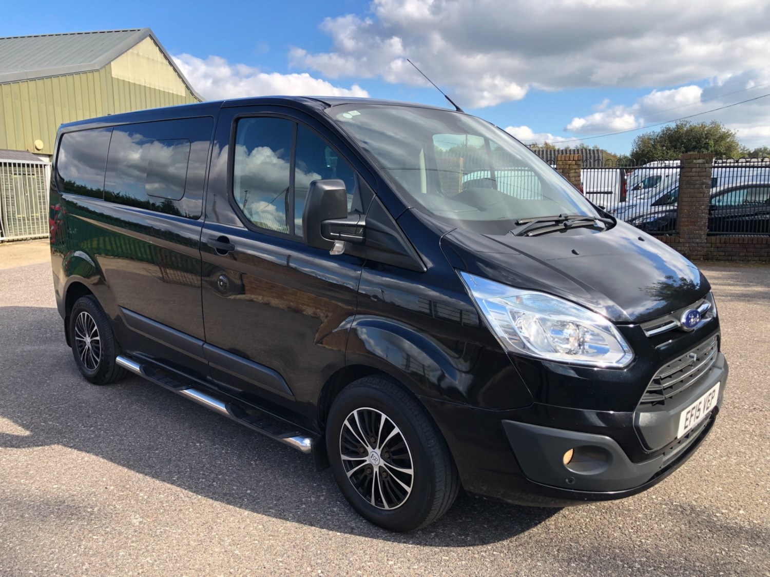 Ford Transit Custom Listing Image