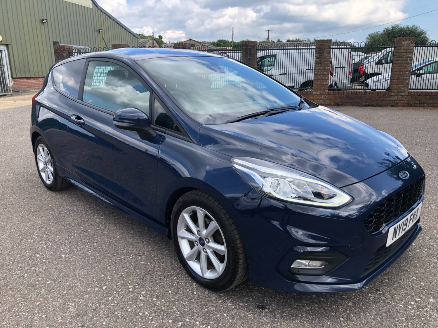 Ford Fiesta Listing Image