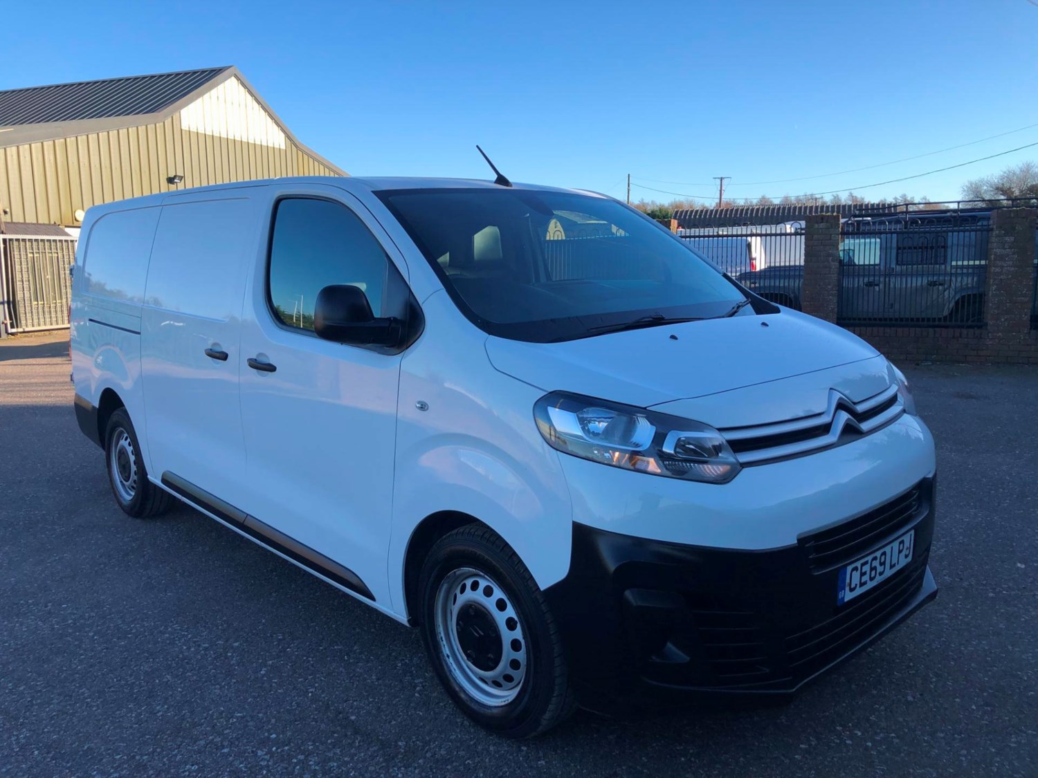 Citroen Dispatch Listing Image