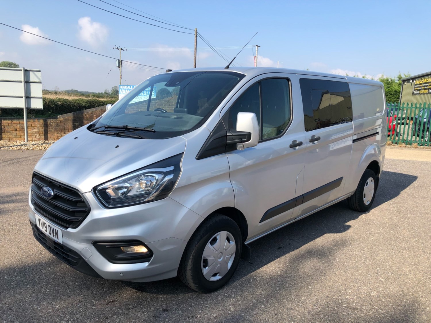 Ford Transit Custom Listing Image