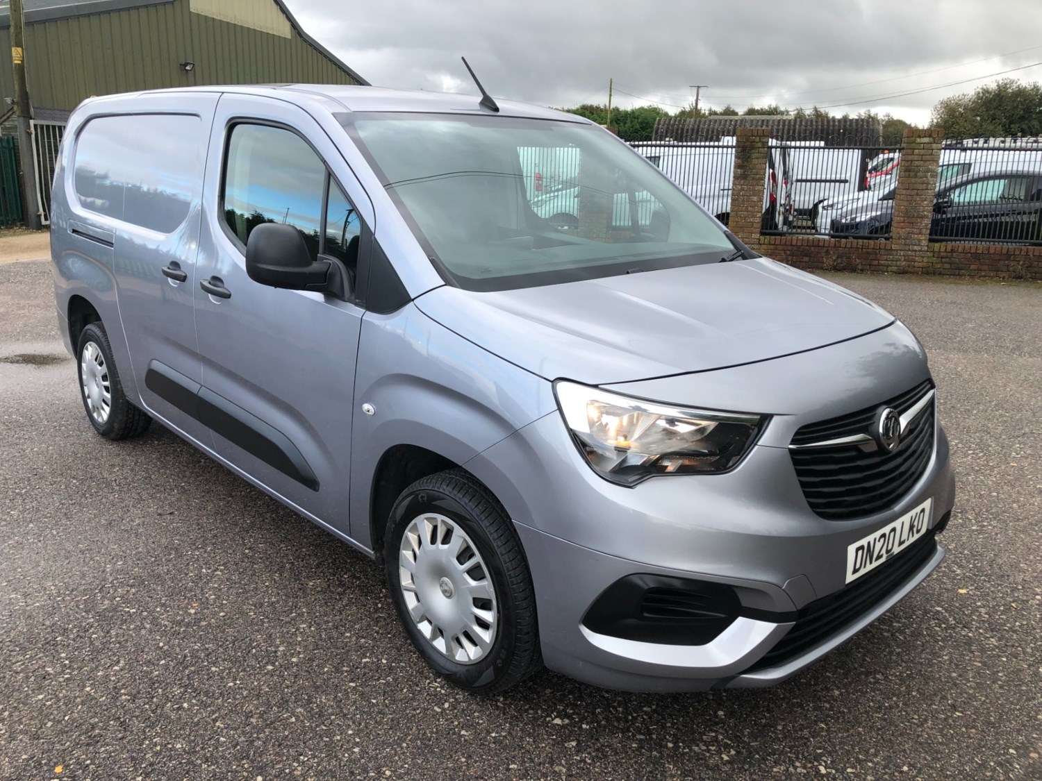 Vauxhall Combo Listing Image