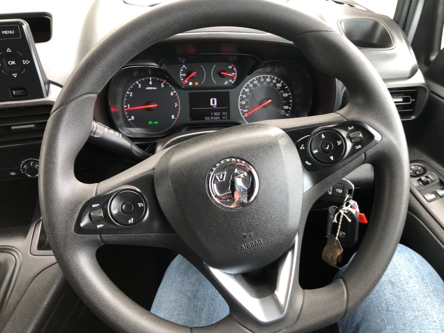 Vauxhall Combo Listing Image