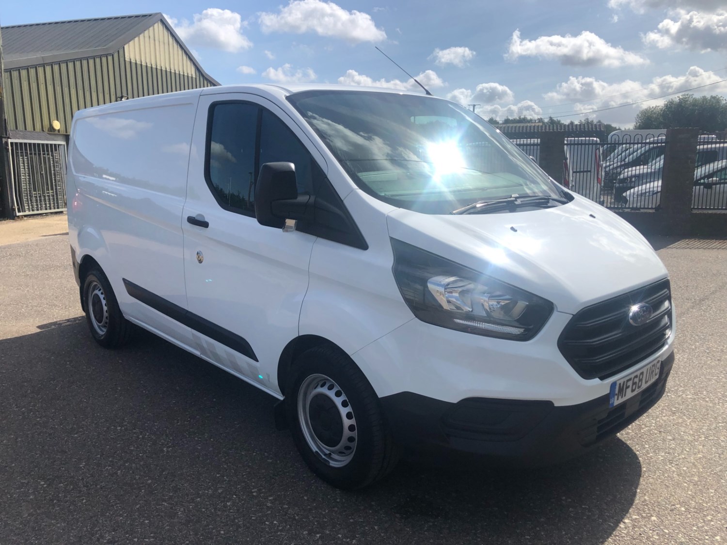 Ford Transit Custom Listing Image