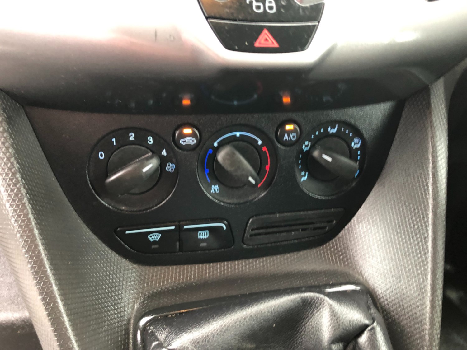 Ford Transit Connect Listing Image