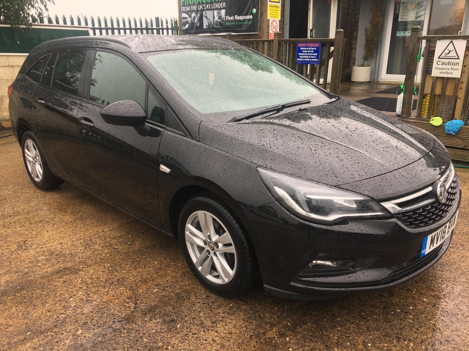 Vauxhall Astra Listing Image